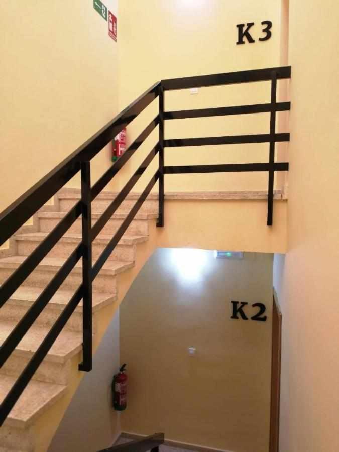 Kubik Apartamentos K3 Caceres Exterior photo